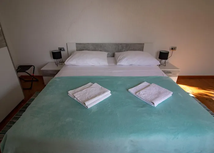 Villa Iginia, *